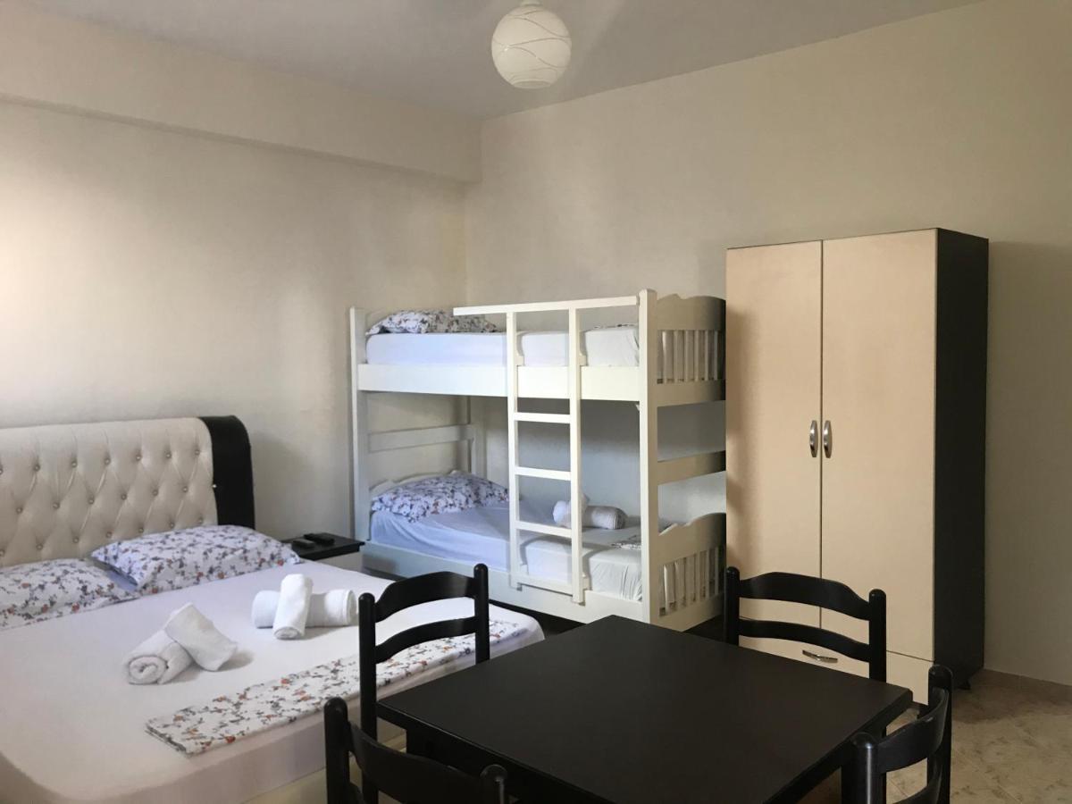 Guesthouse Flamur Ksamil Extérieur photo